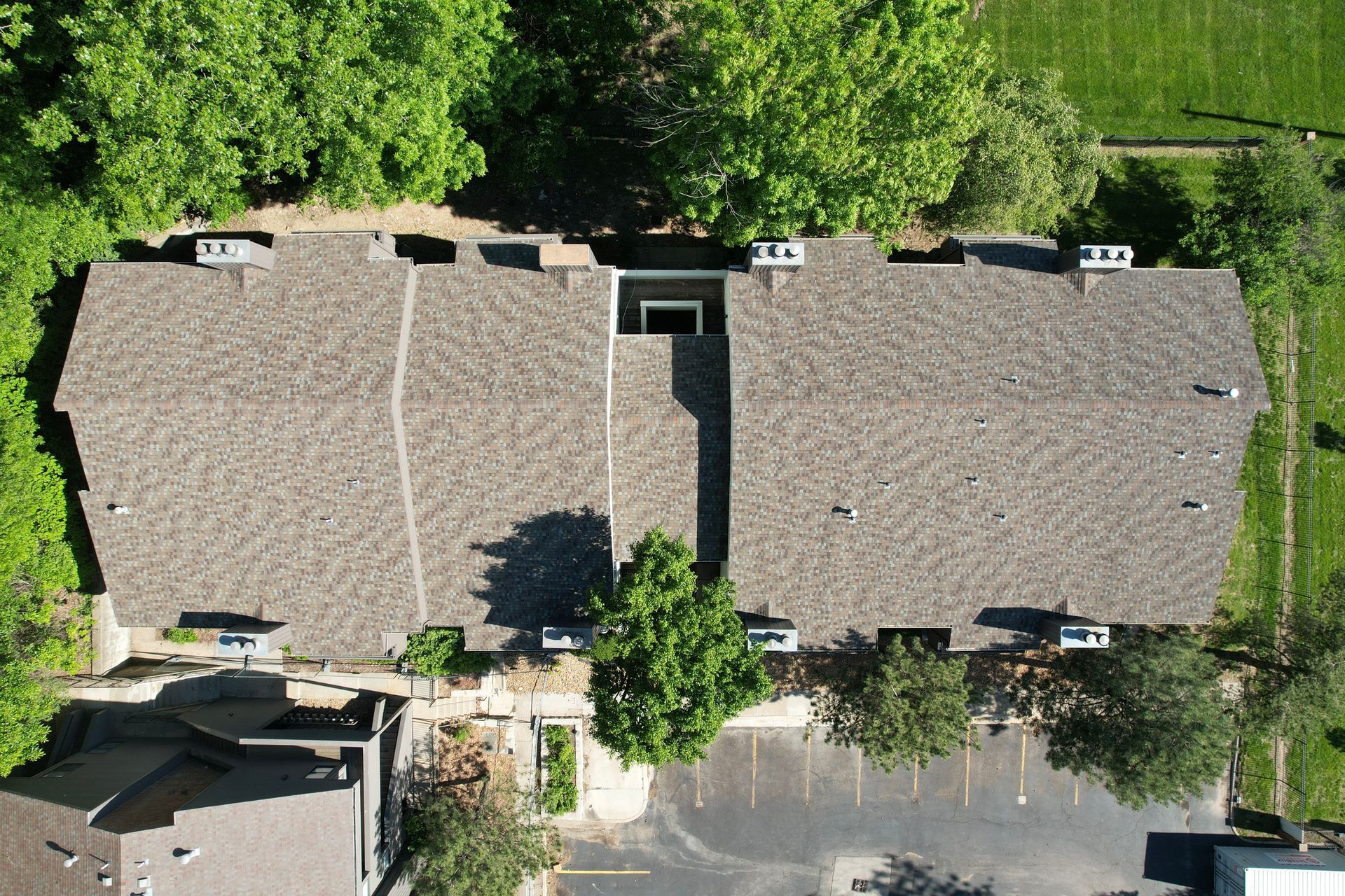 Full roof replacement Kansas City
